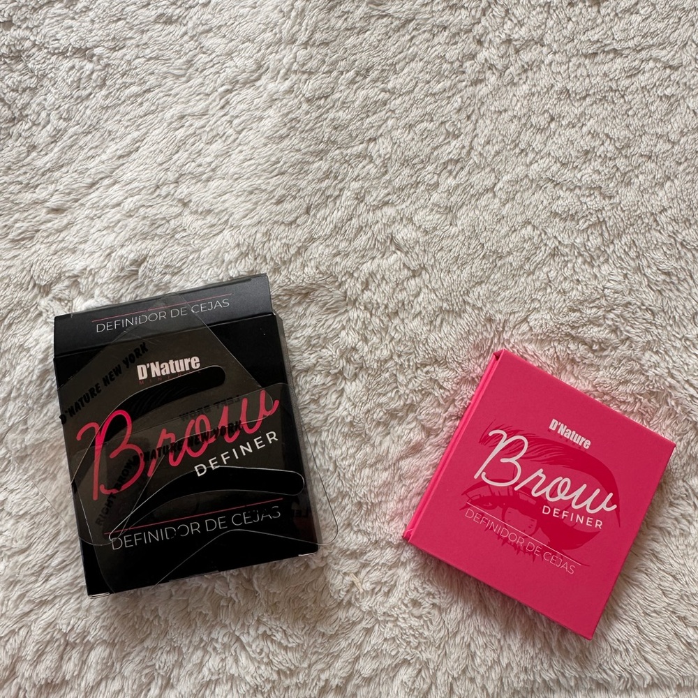 D’nature Brow Definer compact powder -Dark Brown